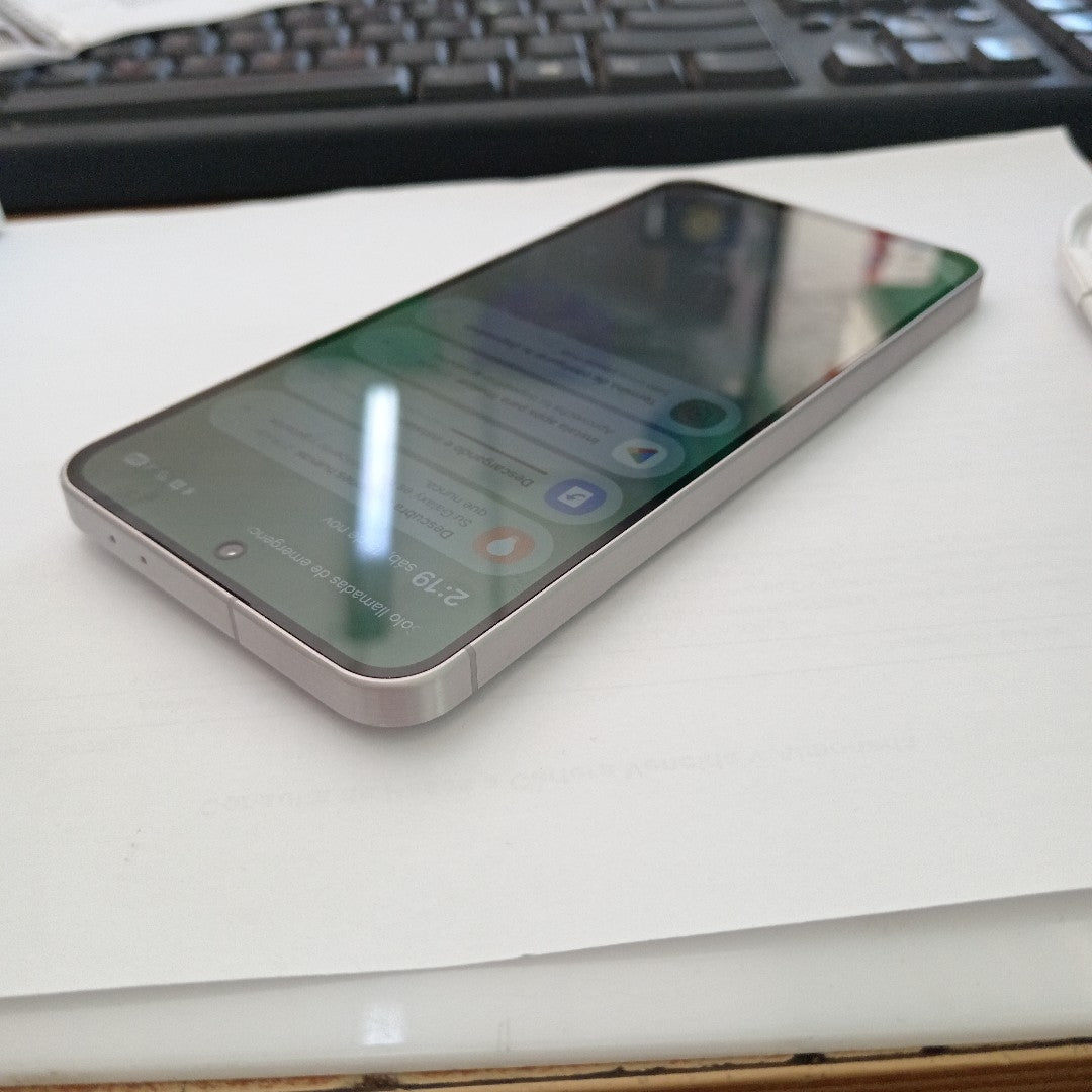 CELULAR SAMSUNG GALAXY A56 SM-A566E (2025) 256 GB 12 GB RAM (SEMINUEVO)