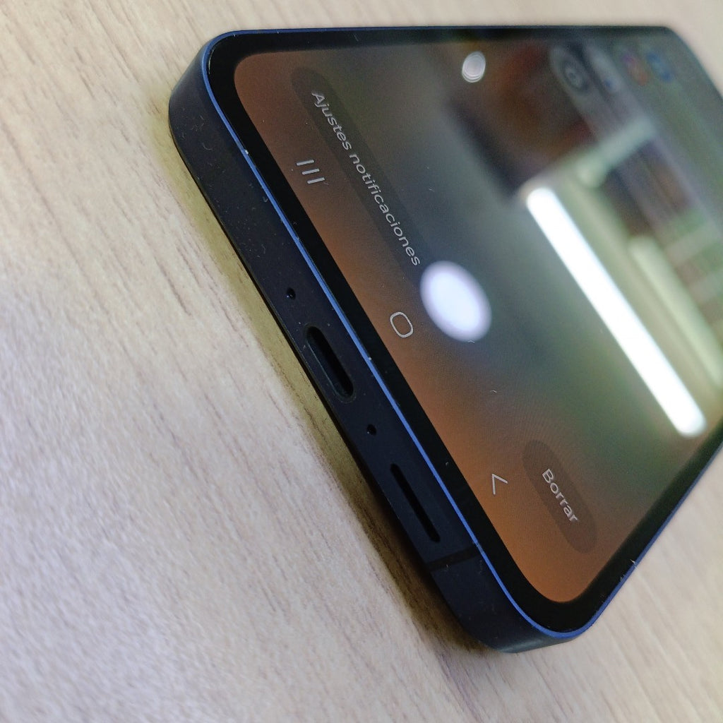 CELULAR SAMSUNG GALAXY A55 5G SM-A556E (2024) 128 GB 8 GB RAM (SEMINUEVO)