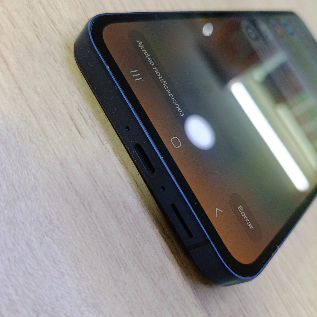 CELULAR SAMSUNG GALAXY A55 5G SM-A556E (2024) 128 GB 8 GB RAM (SEMINUEVO)