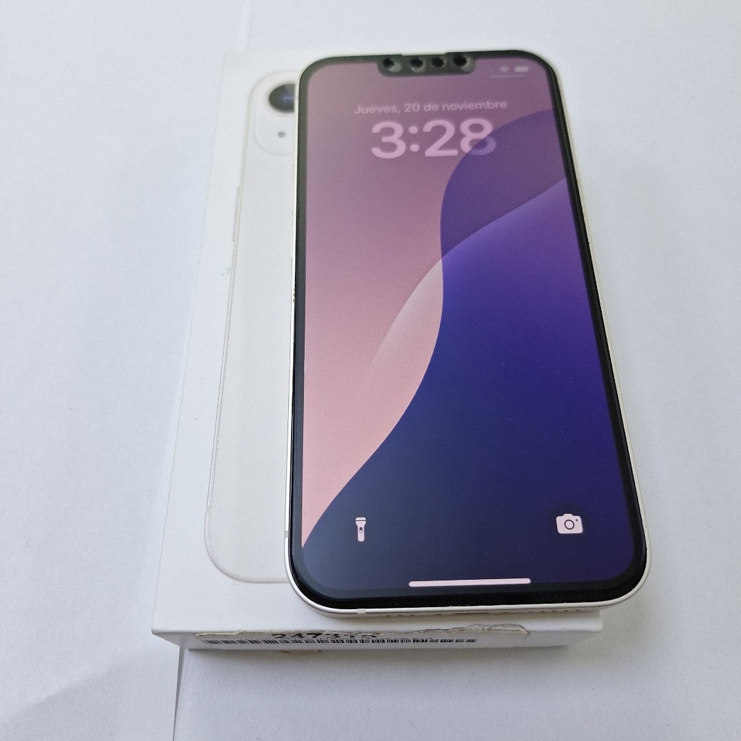 CELULAR APPLE IPHONE 13 A2631 128 GB 4 GB RAM (SEMINUEVO)