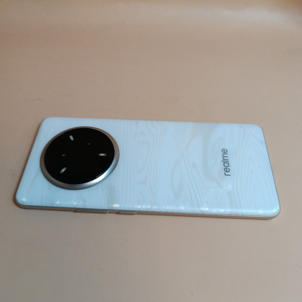 CELULAR REALME 14 PRO 5G RMX5056 (2025) 256 GB 8 GB RAM (SEMINUEVO)