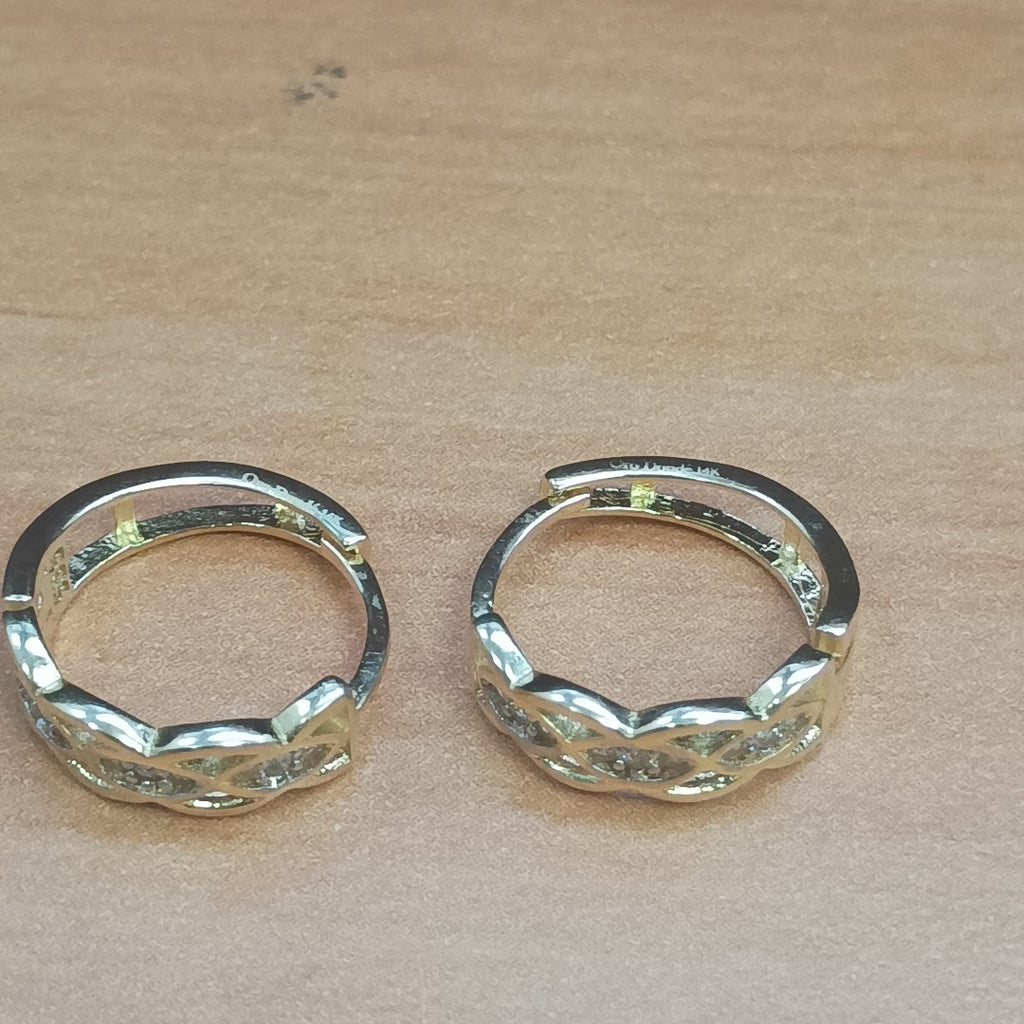 HUGGIES ORO 14K 2.2 (NUEVO)