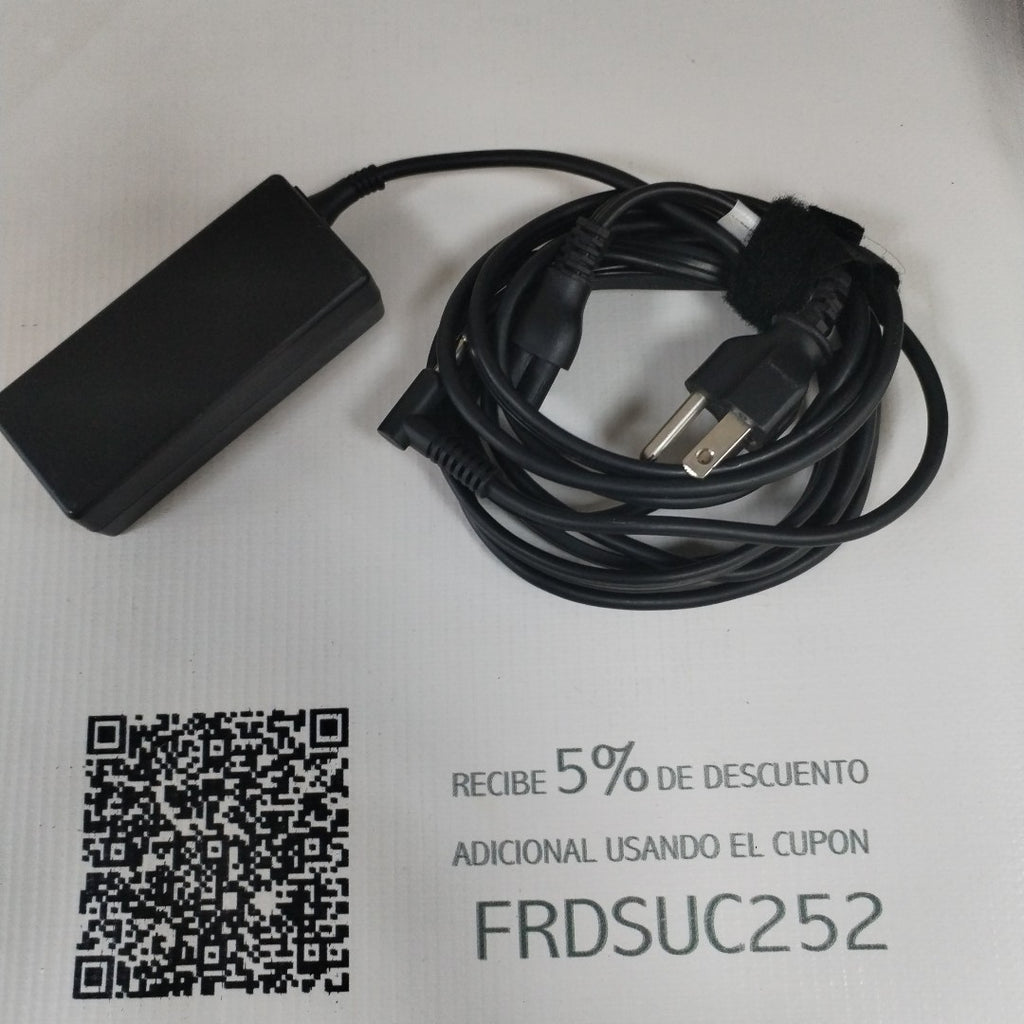 LAPTOP HP STREAM 14-AX113LA (2022) 64 GB SSD 4 GB RAM (SEMINUEVO)