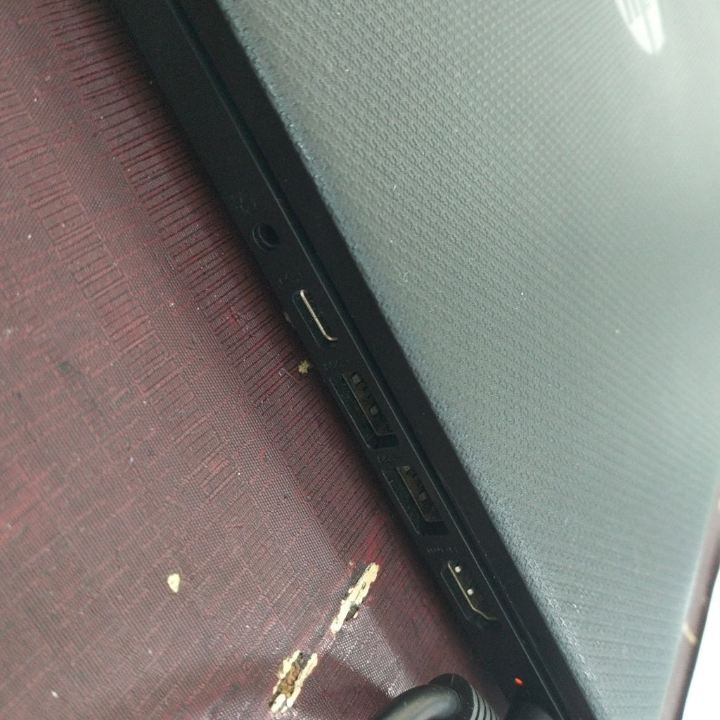 LAPTOP HP 14-DQ0500LA (2022) 128 GB SSD 4 GB RAM (SEMINUEVO)