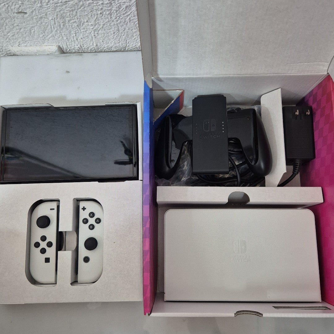 CONSOLA DE VIDEOJUEGO NINTENDO SWITCH OLED 64 GB (SEMINUEVO)