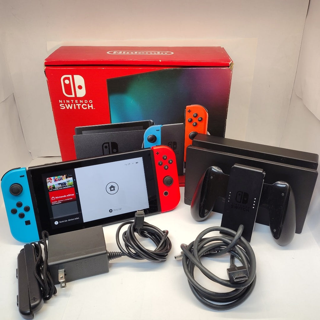 CONSOLA DE VIDEOJUEGO NINTENDO SWITCH 1.1 32 GB (SEMINUEVO)