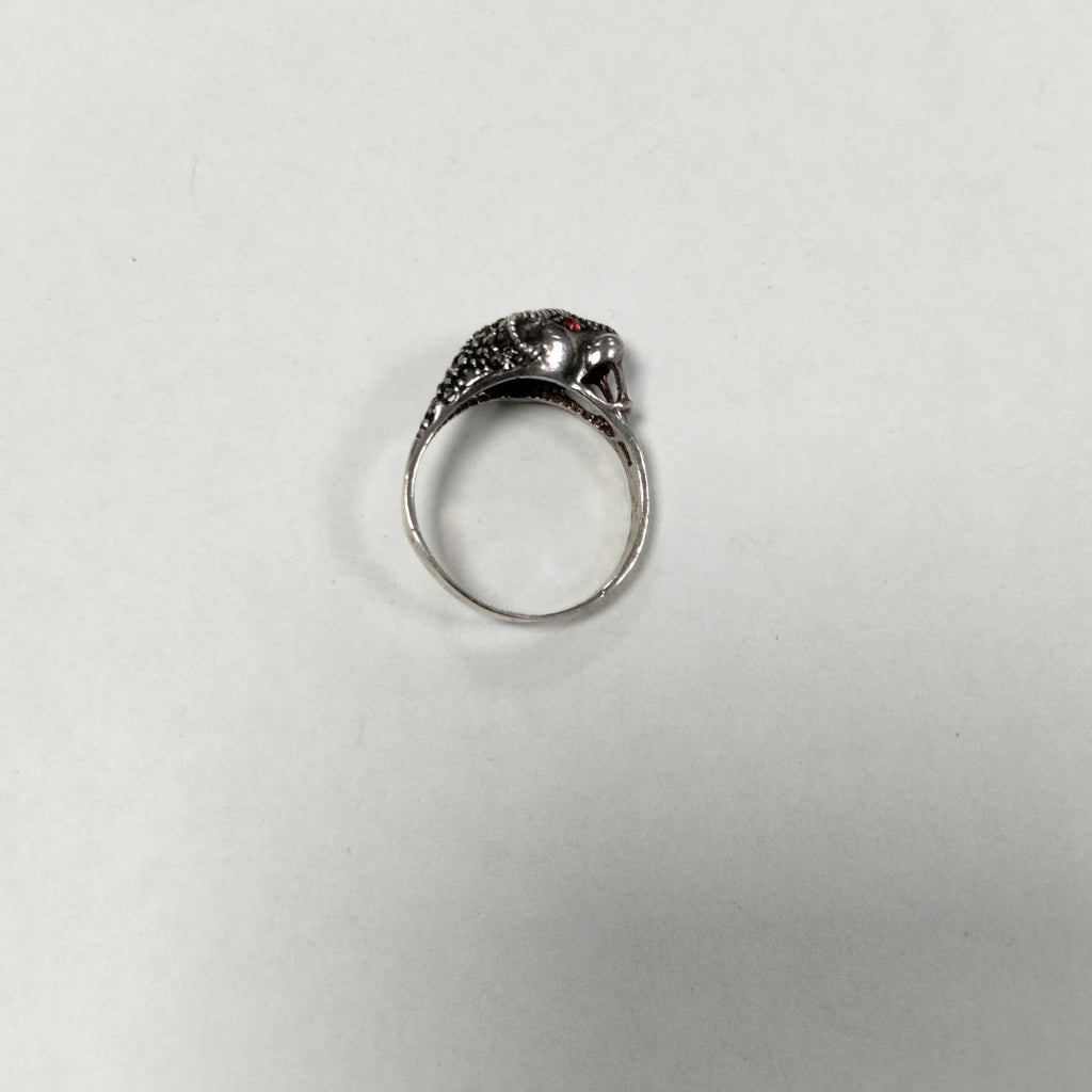 ANILLO. PLATA. 5.1 GRMS (SEMINUEVO)