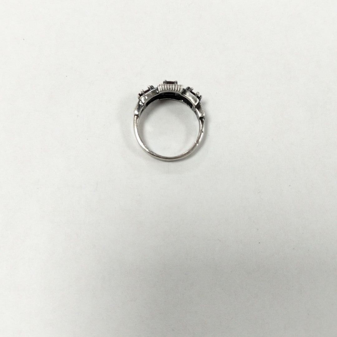 ANILLO. PLATA. 3.8 GRMS (SEMINUEVO)