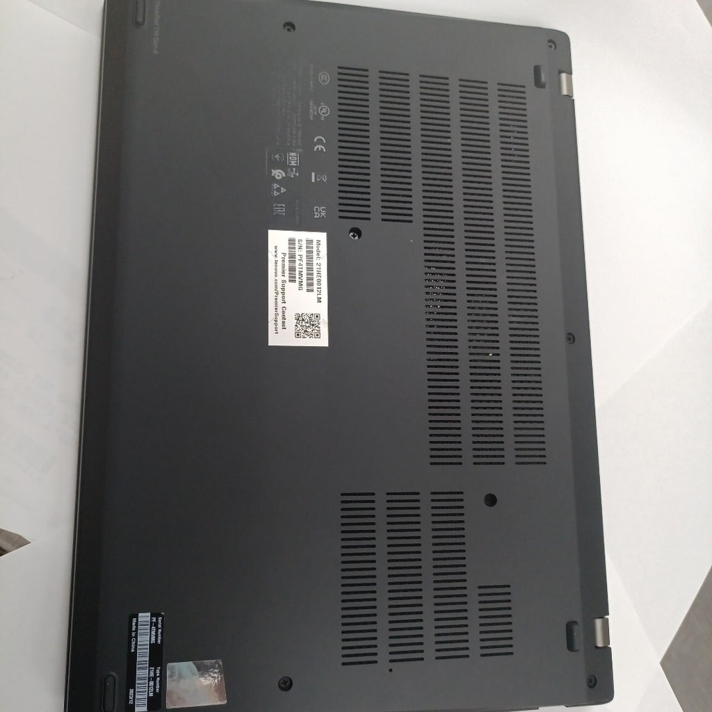 LAPTOP LENOVO THINKPAD T14 GEN 4 (2023) 512 GB SSD 16 GB RAM (SEMINUEVO)