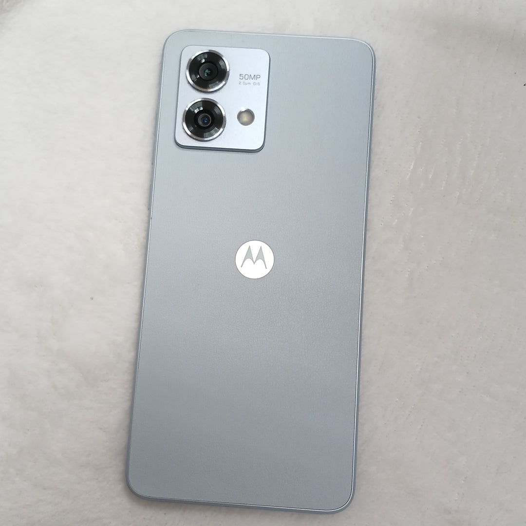 CELULAR MOTOROLA MOTO G84 XT2347-1 (2023) 256 GB 8 GB RAM (SEMINUEVO)