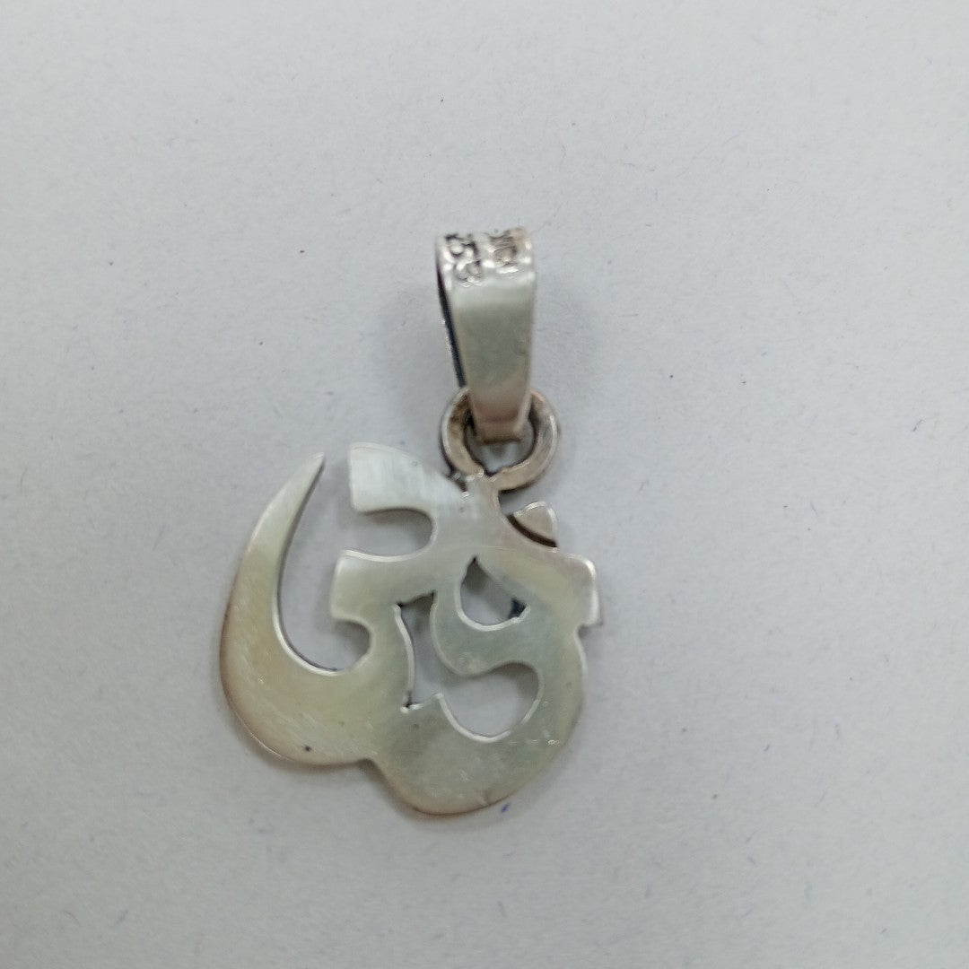 DIJE. PLATA. 4.5 GRMS (SEMINUEVO)