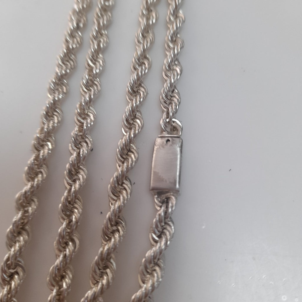 CADENA. PLATA. 48.4 GRMS (SEMINUEVO)