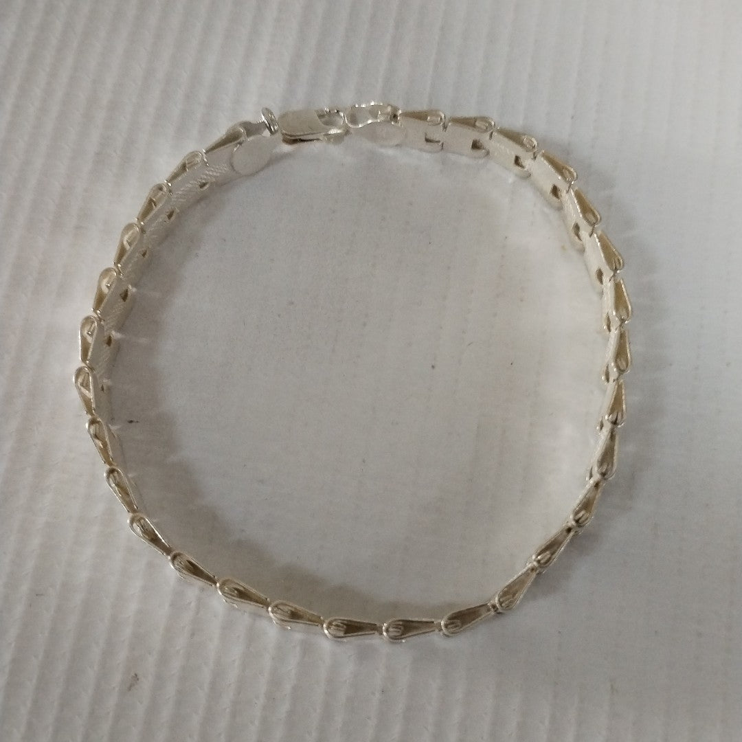 PULSERA. PLATA. 13.2 GRMS (SEMINUEVO)