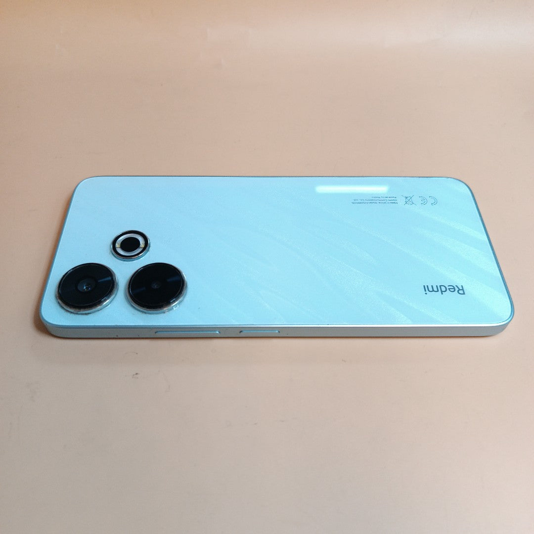 CELULAR XIAOMI REDMI 13 24049RN28L (2024) 256 GB 8 GB RAM (SEMINUEVO)