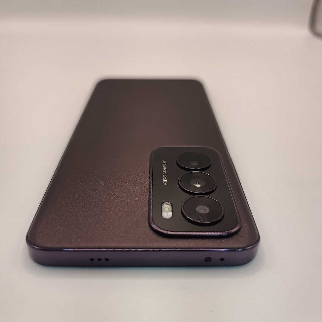 CELULAR OPPO   RENO12 5G CPH2625 (2024) 512 GB 12 GB RAM