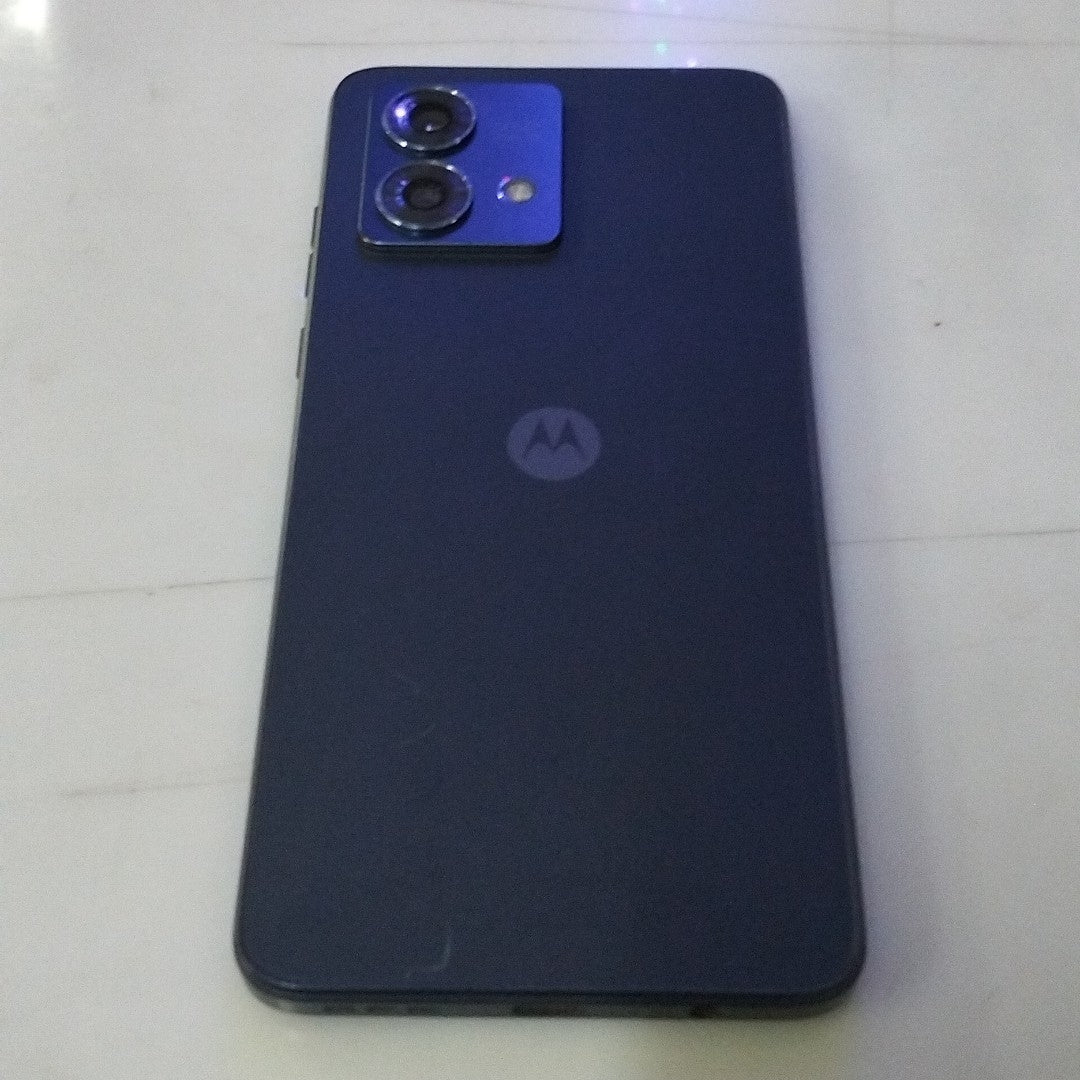 CELULAR MOTOROLA MOTO G84 XT2347-1 (2023) 256 GB 8 GB RAM (SEMINUEVO)