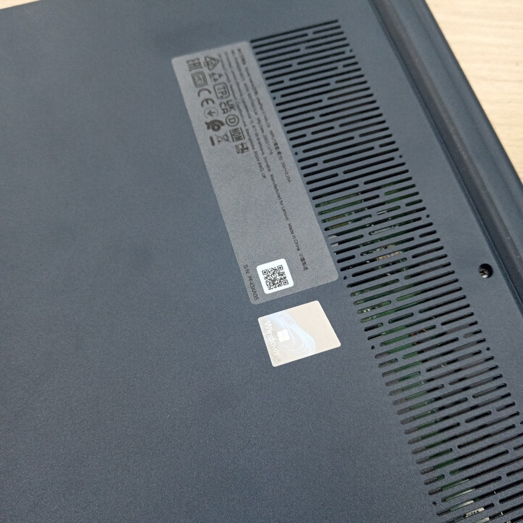 LAPTOP LENOVO IDEAPAD 3 14ALC6 (2022) 512 GB SSD 8 GB RAM (SEMINUEVO)