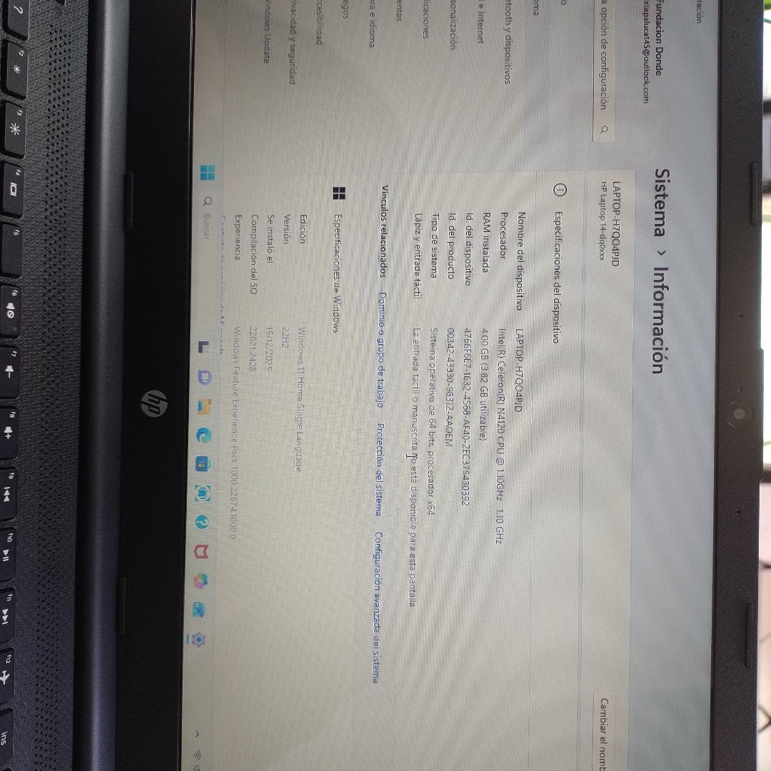 LAPTOP HP 14-DQ0501LA (2022) 256 GB SSD 4 GB RAM (SEMINUEVO)