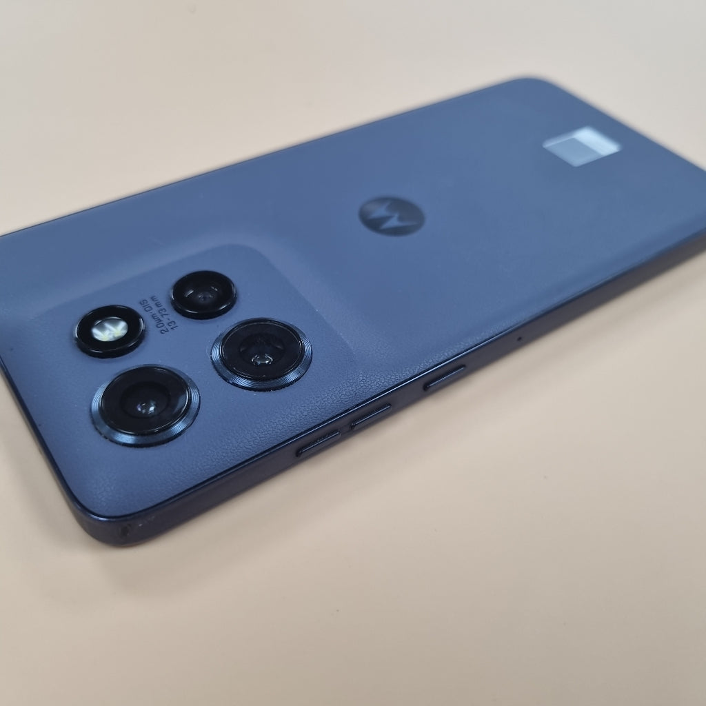 CELULAR MOTOROLA EDGE 50 NEO XT2409-2 (2024) 256 GB 8 GB RAM (SEMINUEVO)