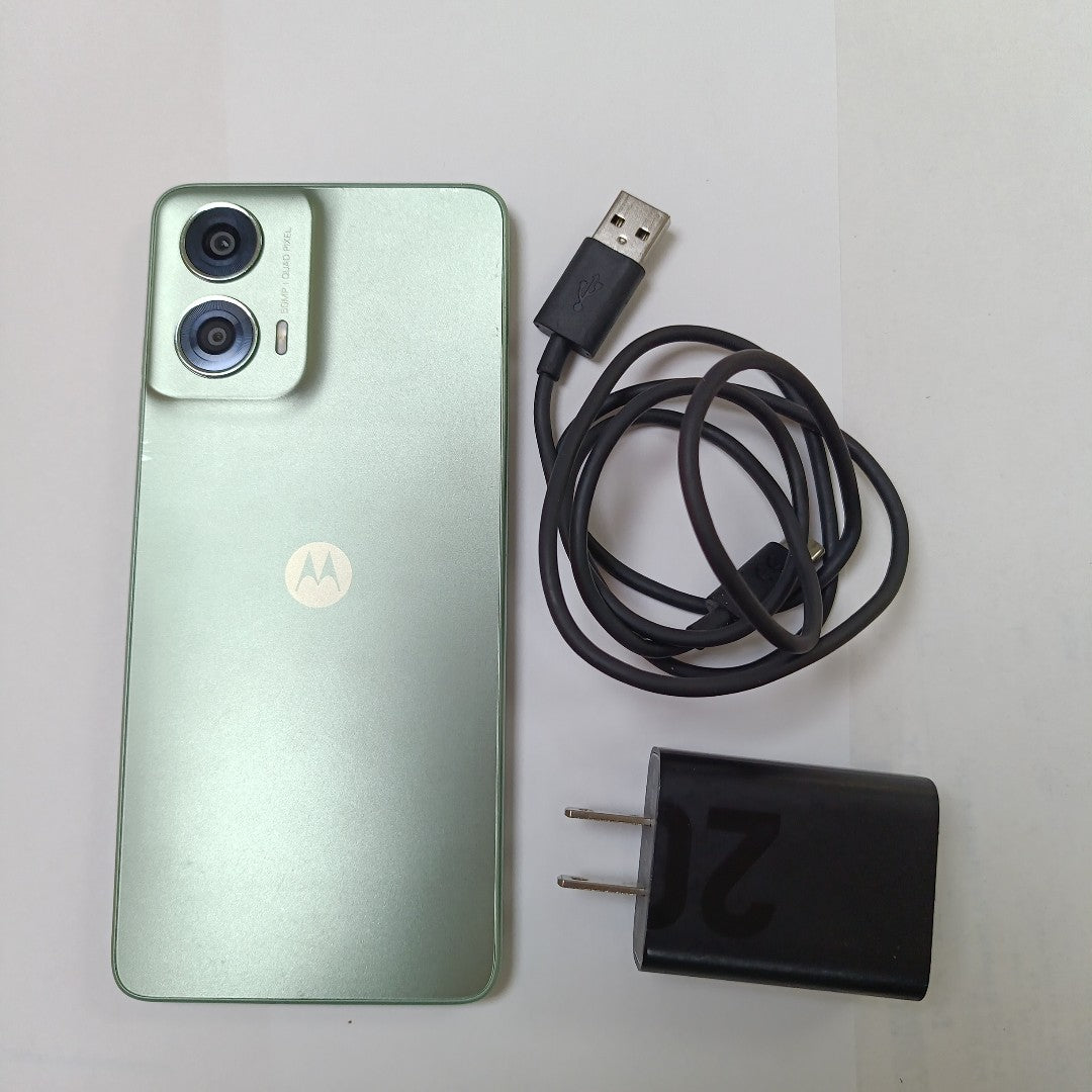 CELULAR MOTOROLA MOTO G24 XT2423-1 (2024) 128 GB 4 GB RAM (SEMINUEVO)