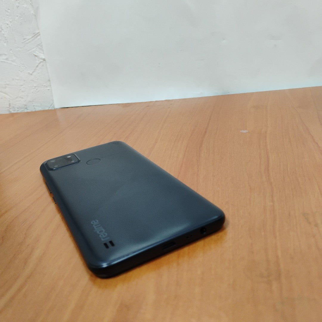 CELULAR REALME C21-Y RMX3263 64 GB 4 GB RAM (SEMINUEVO)