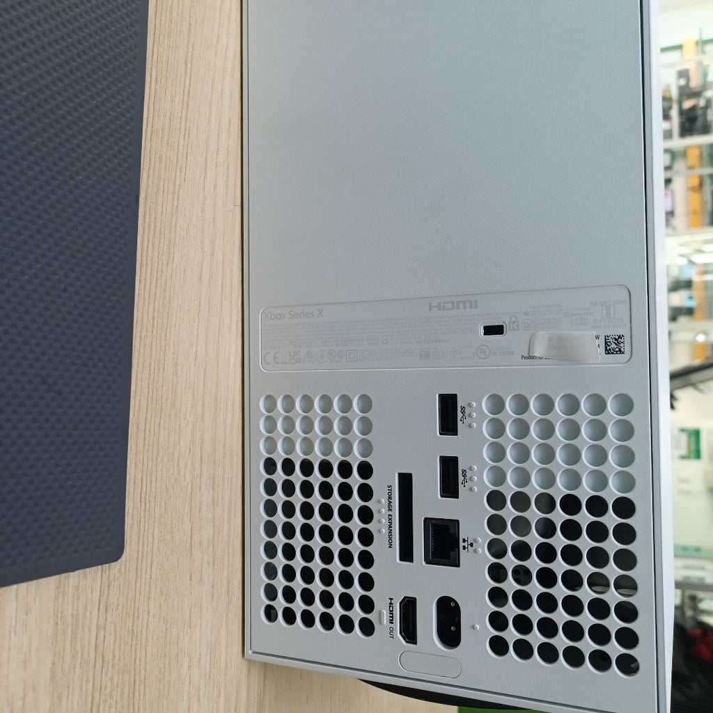 CONSOLA DE VIDEOJUEGO MICROSOFT XBOX SERIES X DIGITAL 1 TB SSD