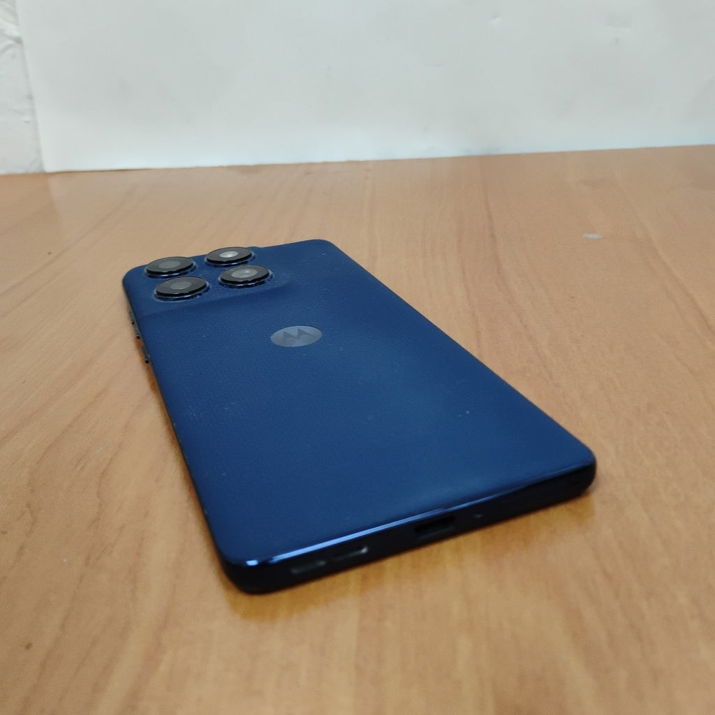 CELULAR MOTOROLA EDGE 60 XT2505-3 (2025) 512 GB 12 GB RAM (SEMINUEVO)