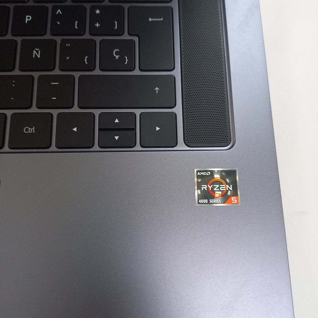 LAPTOP HUAWEI MATEBOOK D16 HVY-WAP9 (2022) 512 GB SSD 16 GB RAM (SEMINUEVO)