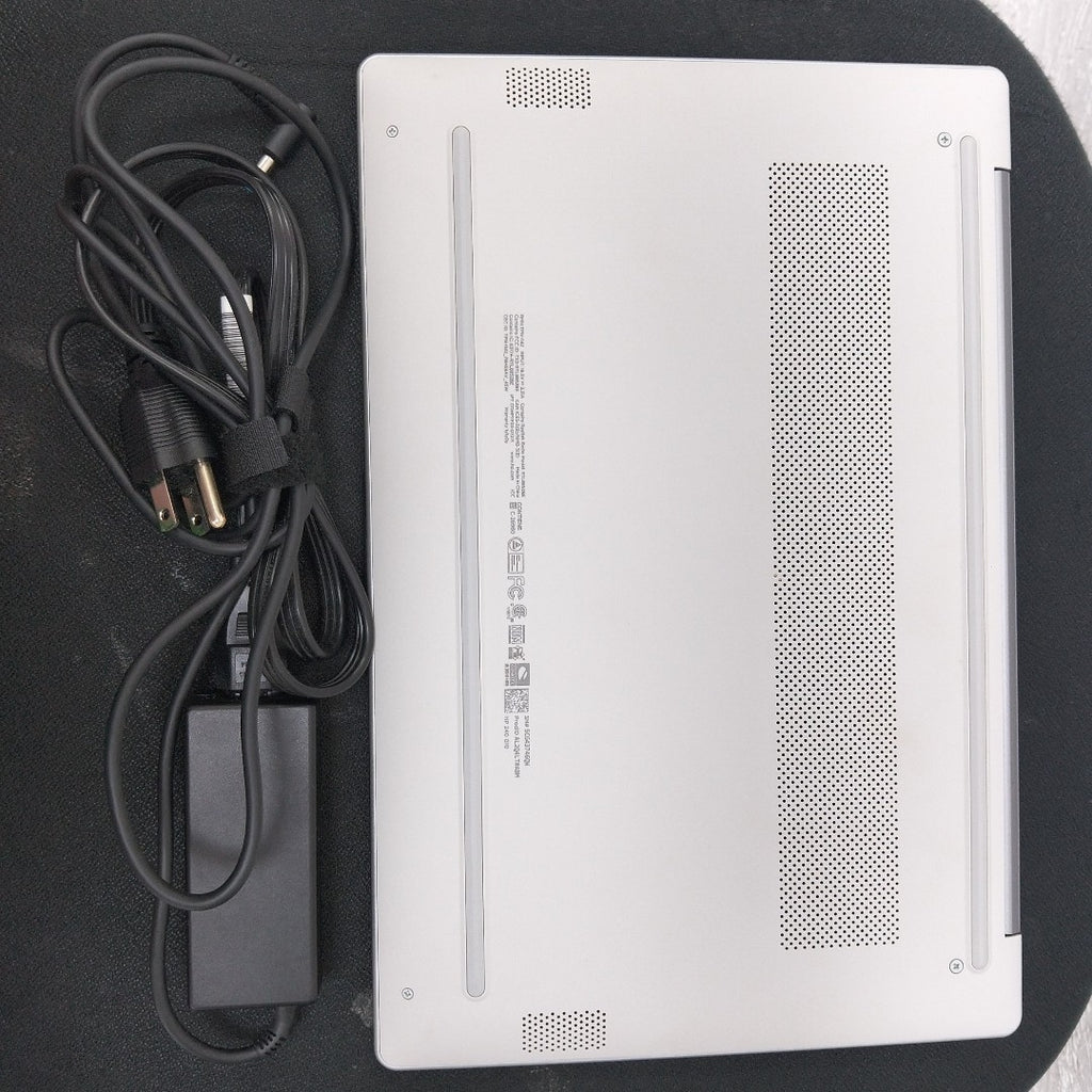 LAPTOP HP 240 G10 (2025) 512 GB SSD 8 GB RAM (SEMINUEVO)