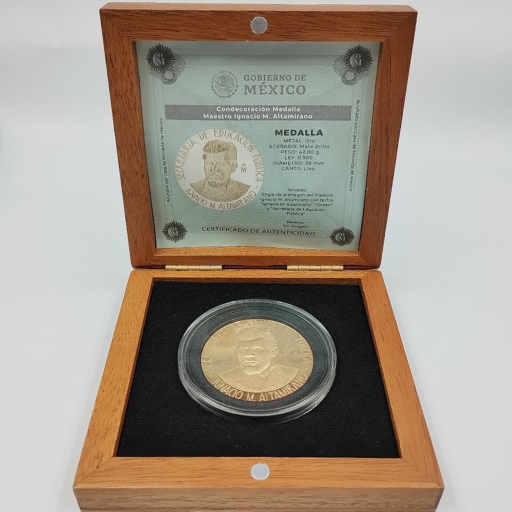 MEDALLA CONMEMORATIVA ORO 21 K 42 GRMS (SEMINUEVO)