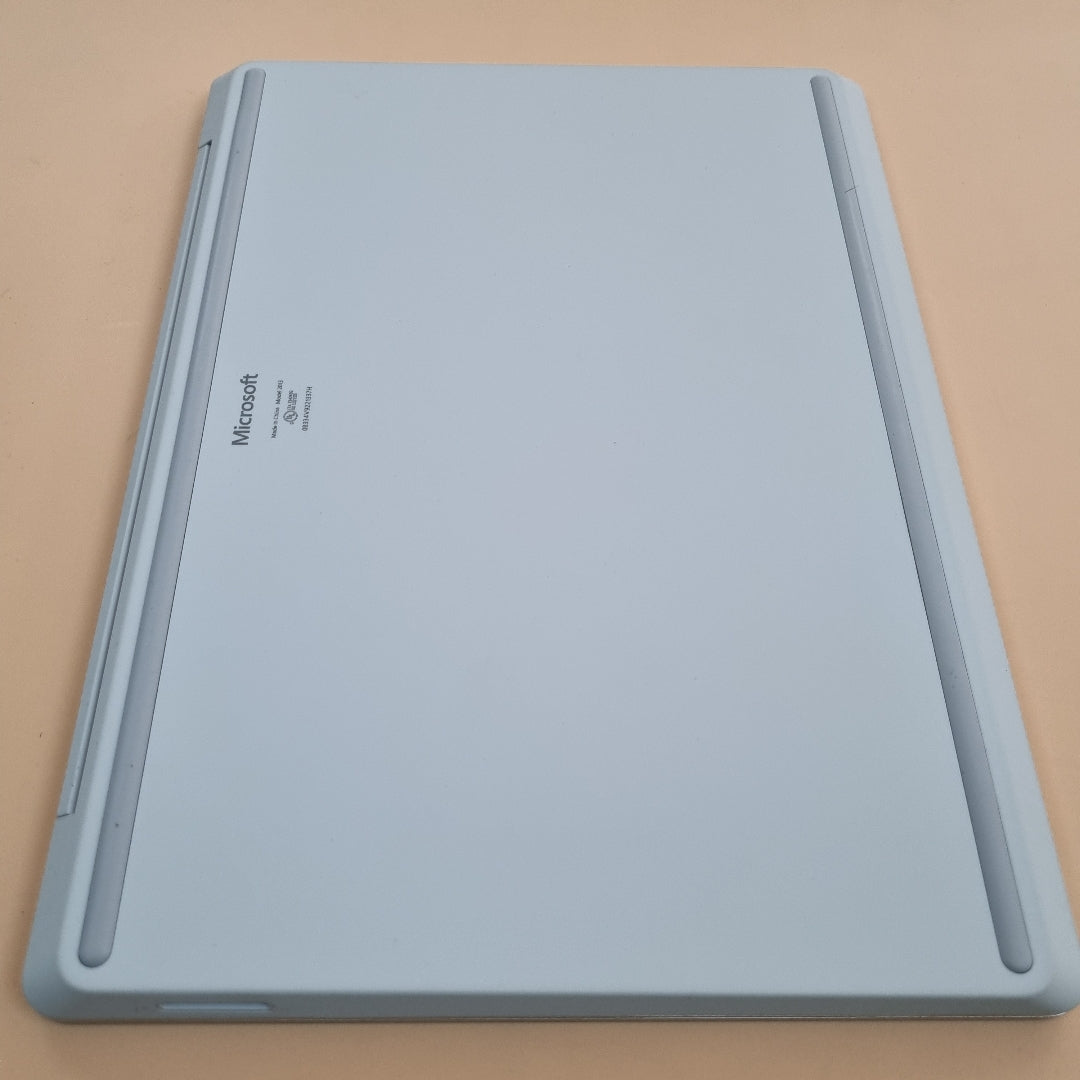 LAPTOP MICROSOFT SURFACE LAPTOP GO 3 2013 (2 EN 1 ) (2023) 256 GB SSD 8 GB RAM (SEMINUEVO)