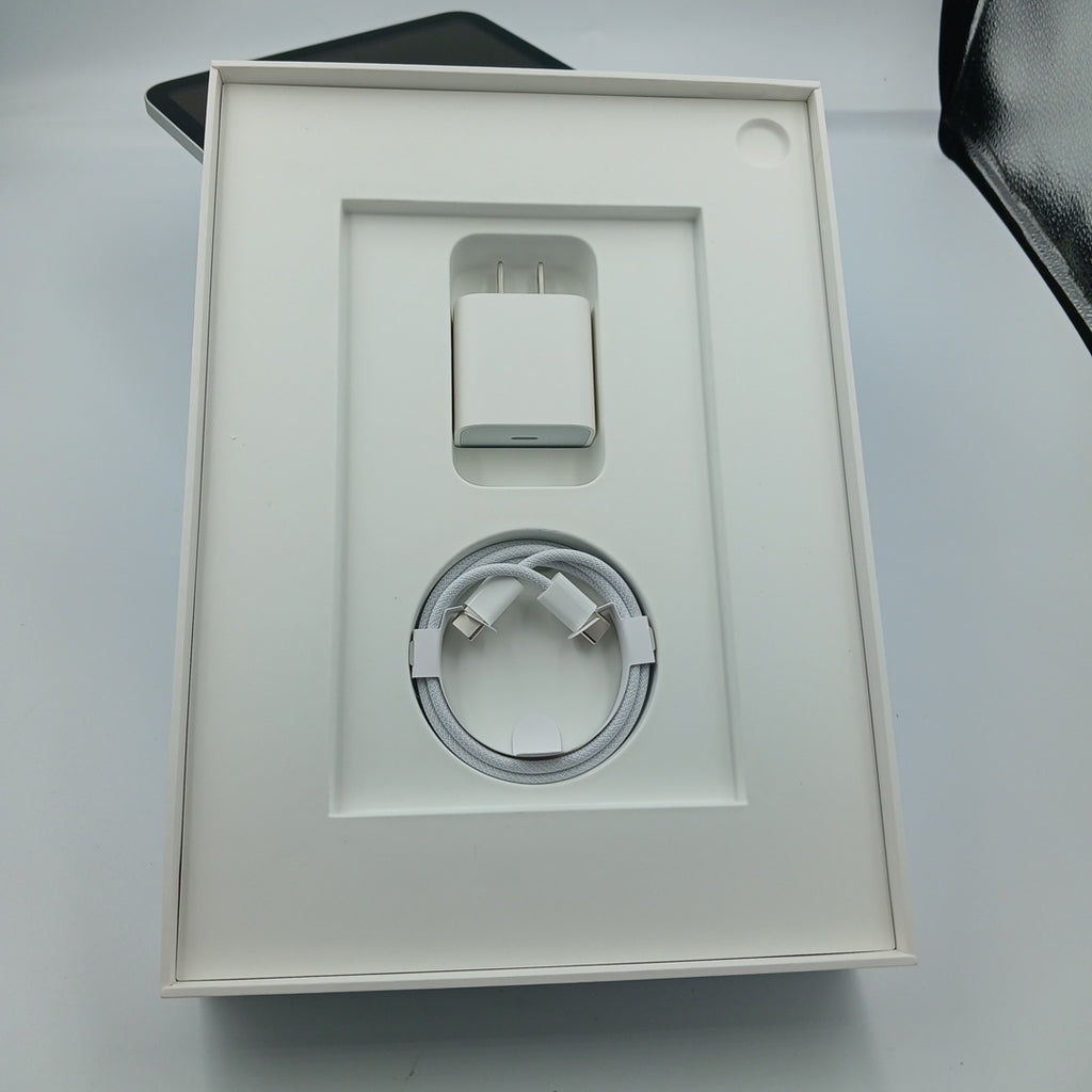 TABLETA APPLE IPAD 10 A2696 256 GB 4 GB RAM (SEMINUEVO)