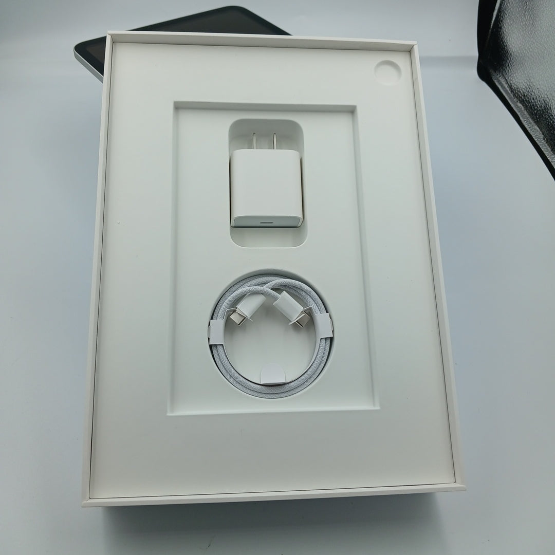 TABLETA APPLE IPAD 10 A2696 256 GB 4 GB RAM (SEMINUEVO)