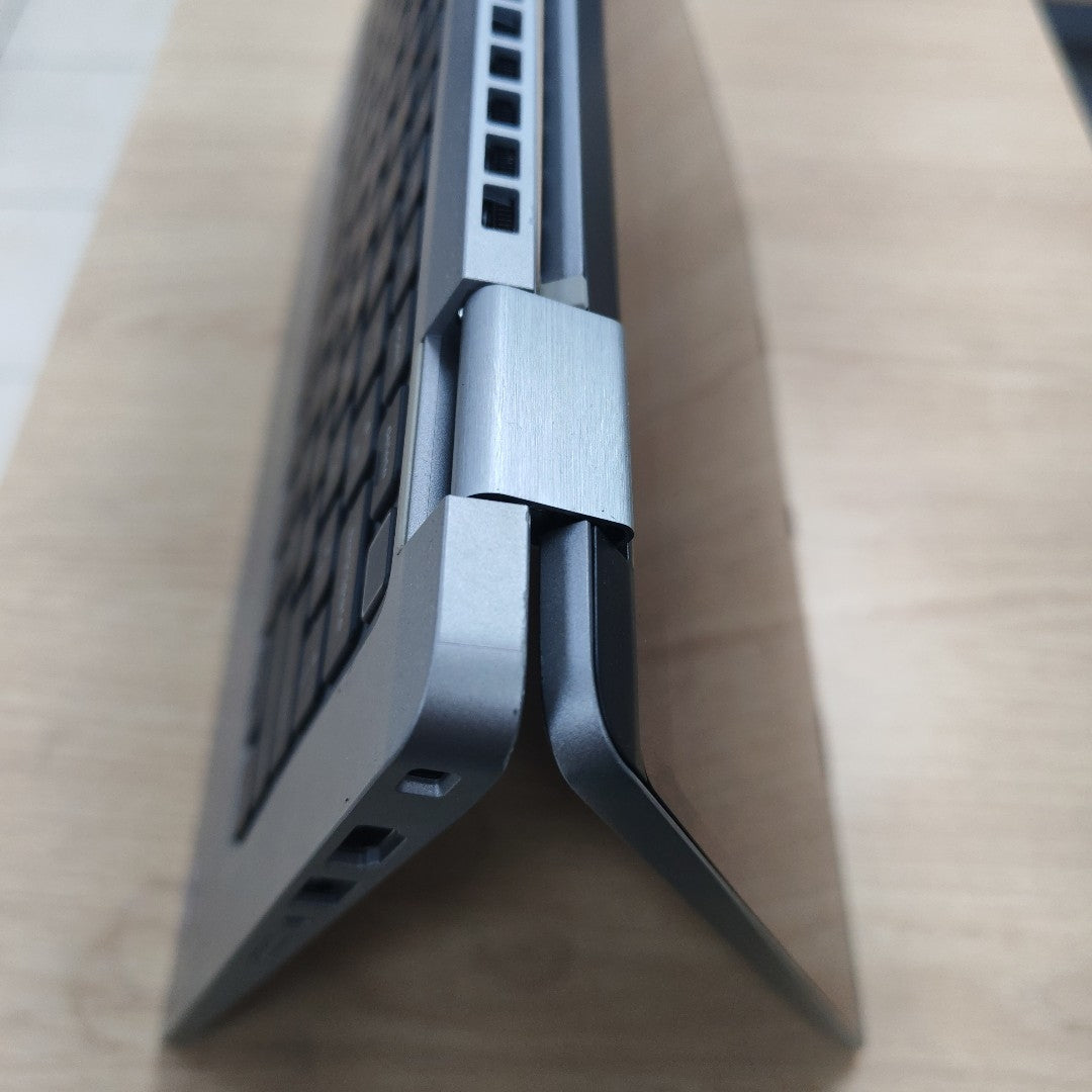 LAPTOP DELL LATITUDE 5320 (2 EN 1) (2022) 512 GB SSD 32 GB RAM (SEMINUEVO)