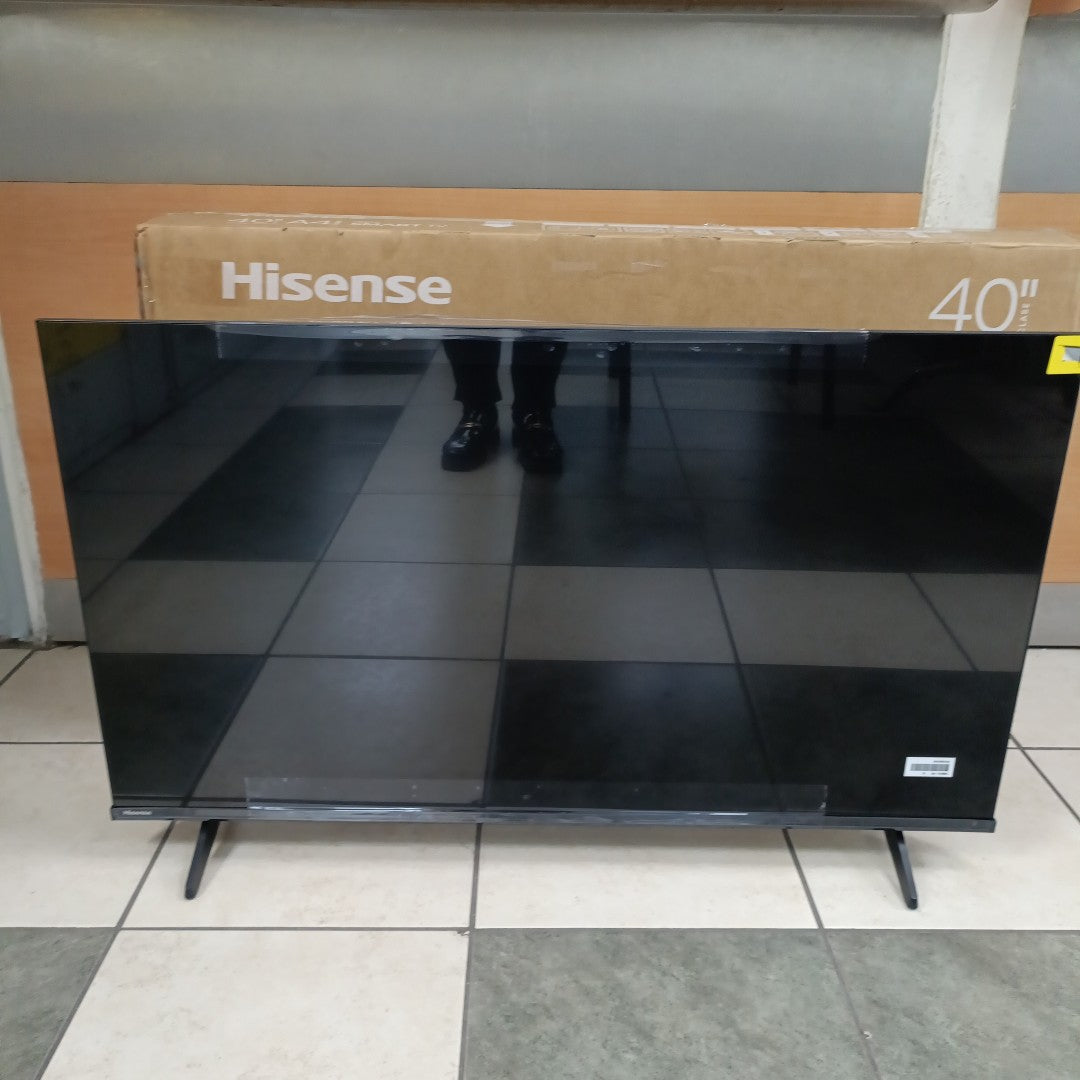 PANTALLA HISENSE 40A4NV (2025) 40" LED FULL HD (SEMINUEVO)