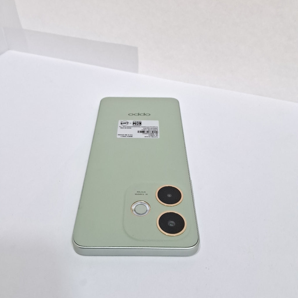 CELULAR OPPO  A5 PRO CPH2711 (2025) 256 GB 8 GB RAM
