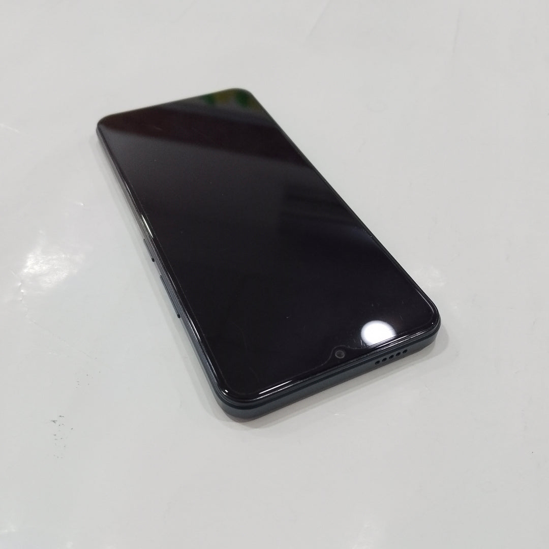 CELULAR VIVO Y03 V2332 (2024) 128 GB 4 GB RAM (SEMINUEVO)