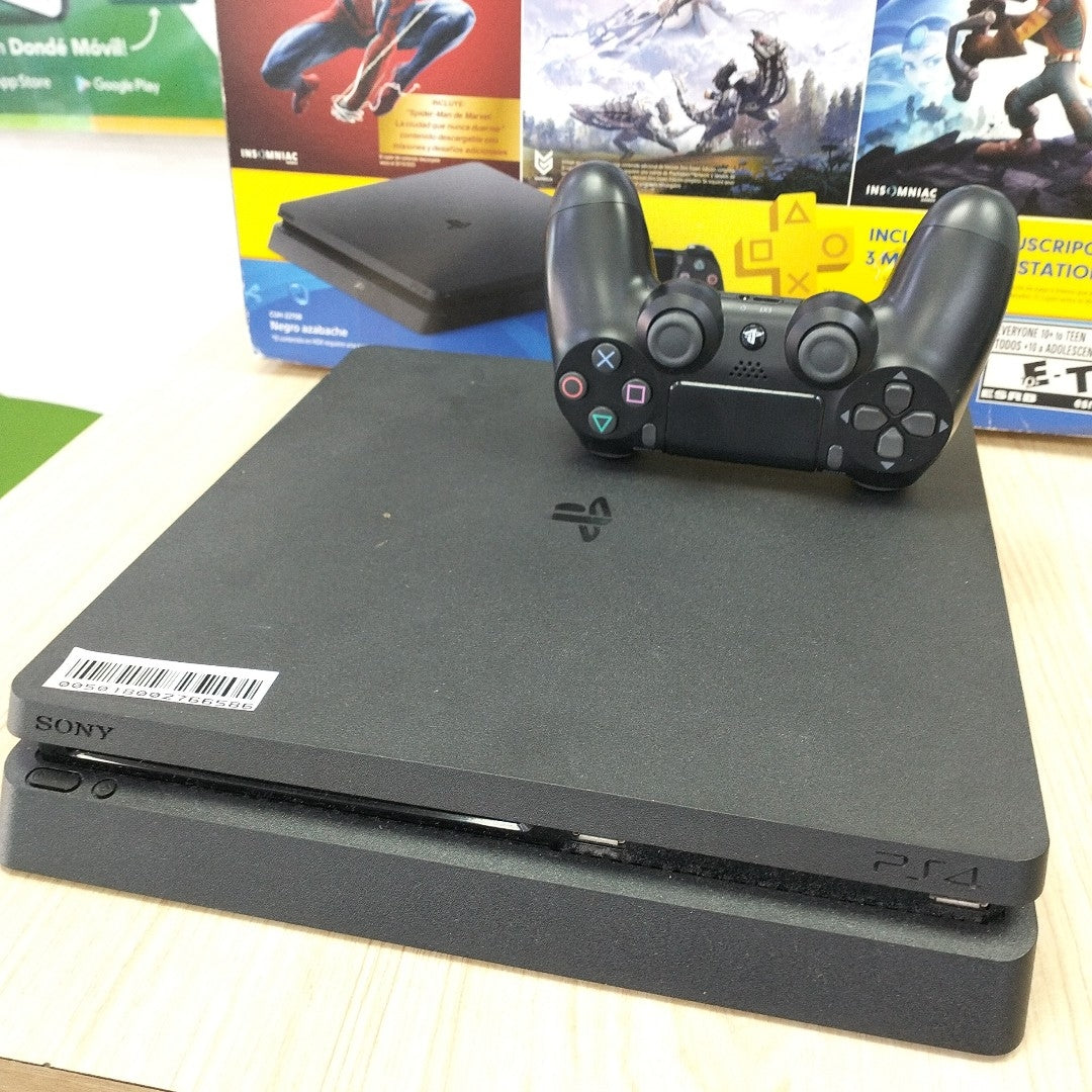 CONSOLA DE VIDEOJUEGO SONY PS4 1 TB (SEMINUEVO)