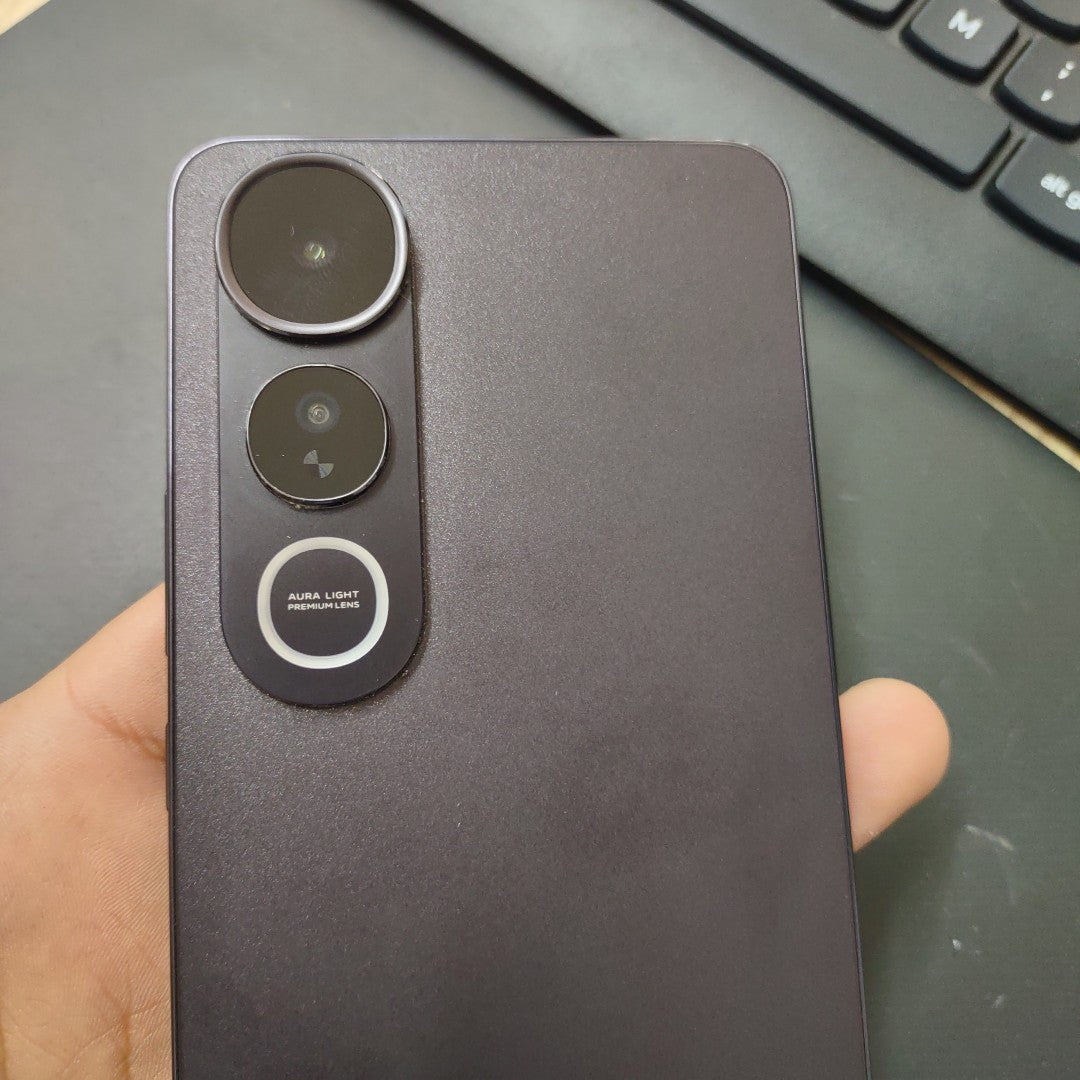 CELULAR VIVO V50 LITE 5G V2440 (2025) 256 GB 12 GB RAM (SEMINUEVO)