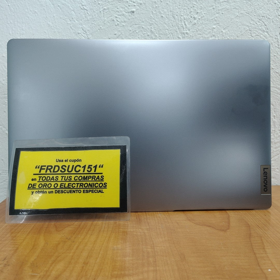 LAPTOP LENOVO IDEAPAD SLIM 3 15IAH8 (2024) 512 GB SSD 8 GB RAM (SEMINUEVO)