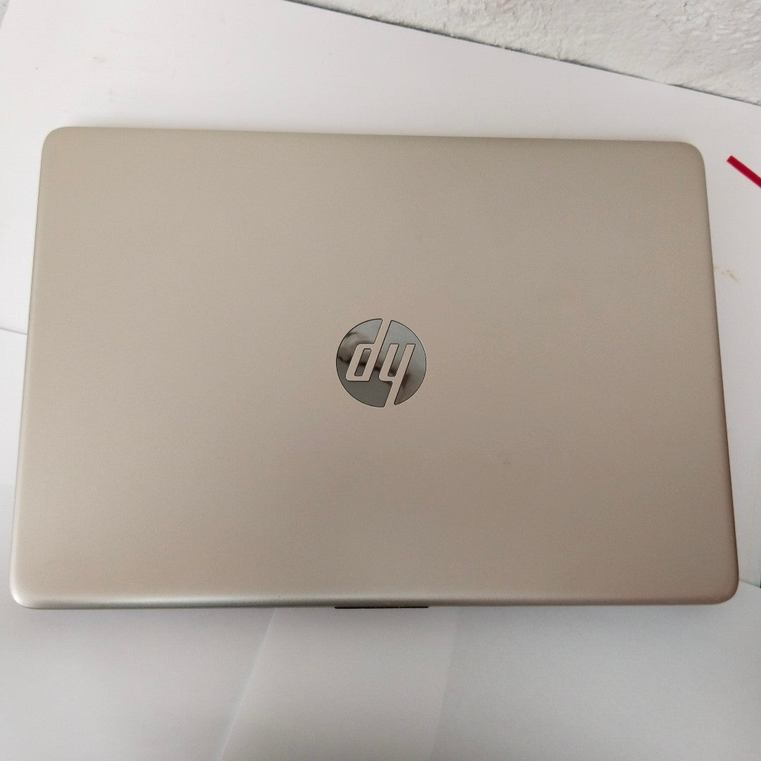 LAPTOP HP 14-CF2540LA (2022) 128 GB SSD 4 GB RAM (SEMINUEVO)