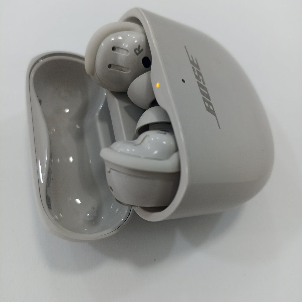 AUDIFONOS BOSE QUIET COMFORT ULTRA 440108 INALAMBRICO OVER EAR (SEMINUEVO)