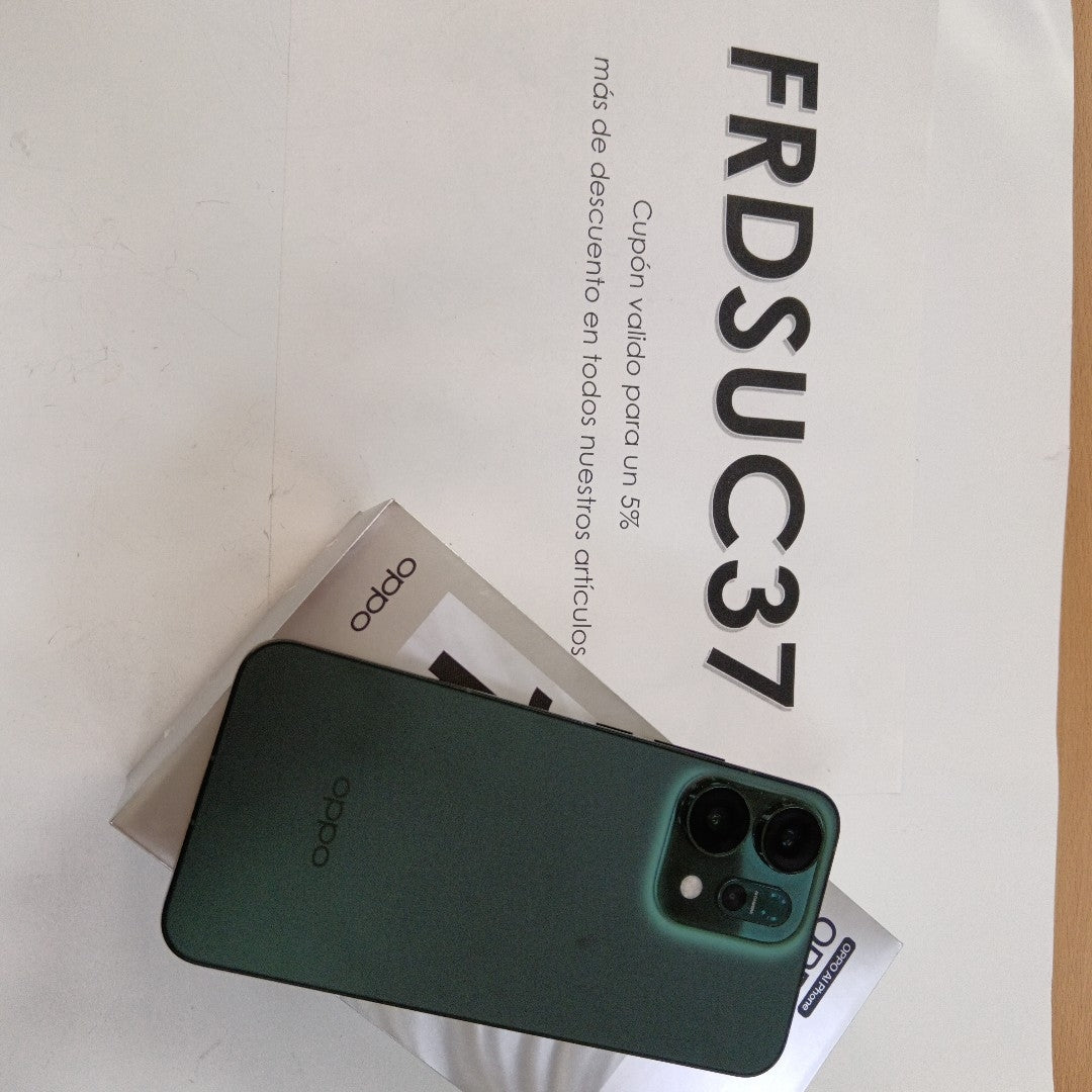 CELULAR OPPO  RENO14 5G CPH2737 (2025) 512 GB 12 GB RAM (SEMINUEVO)
