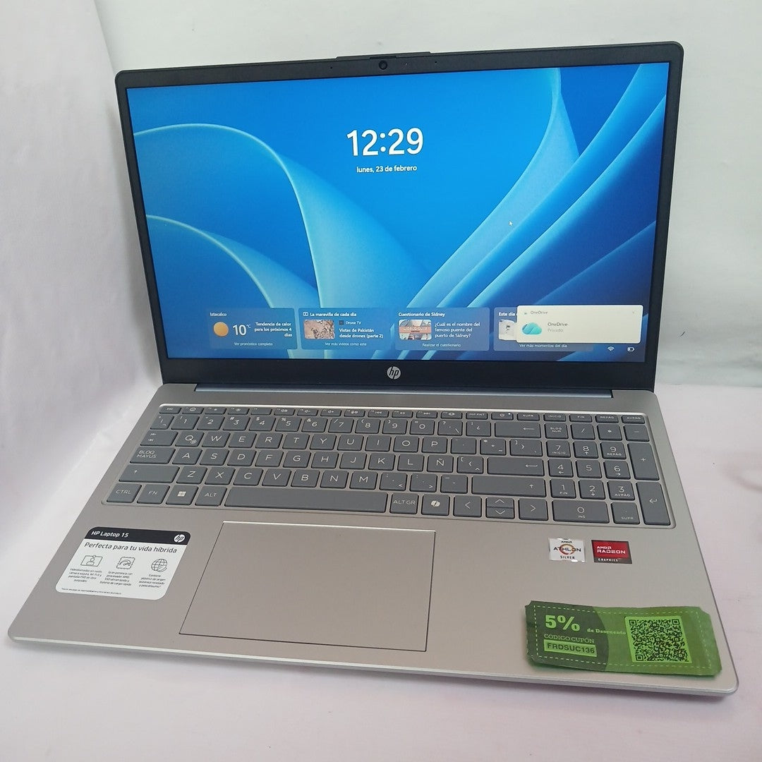 LAPTOP HP 15-FC0212LA (2025) 512 GB SSD 8 GB RAM (SEMINUEVO)