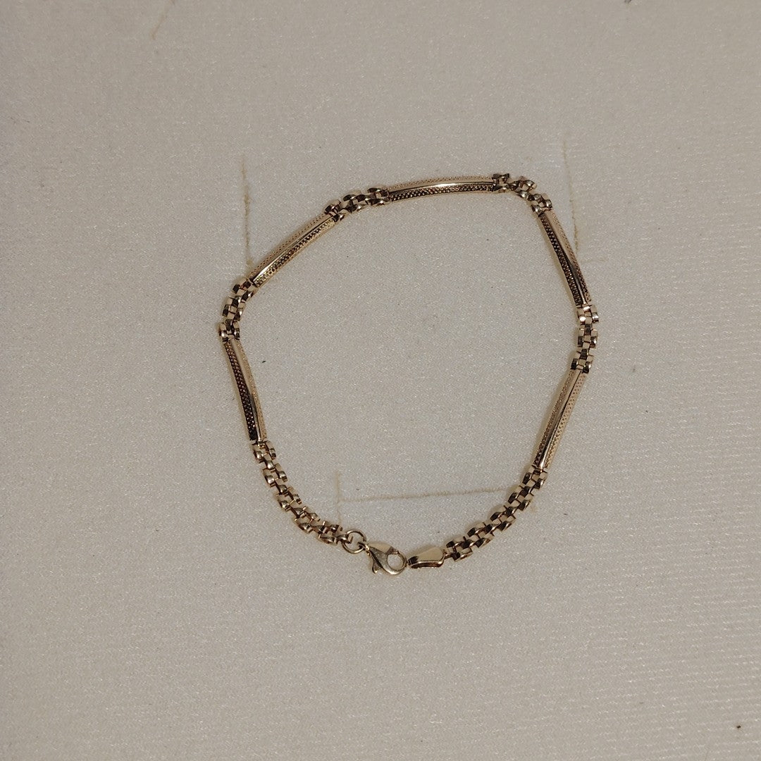 K1 5,00 GRMS 14 K ESPECIFICACIONES COMPLEMENTARIAS PULCERA TJ ESPECIAL (SEMINUEVO)