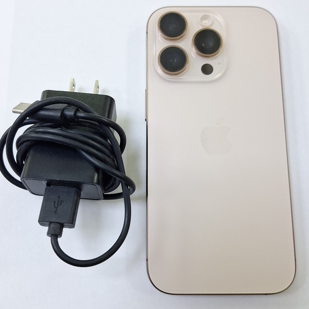 CELULAR APPLE IPHONE 16 PRO A3292 (2024) 256 GB 8 GB RAM (SEMINUEVO)