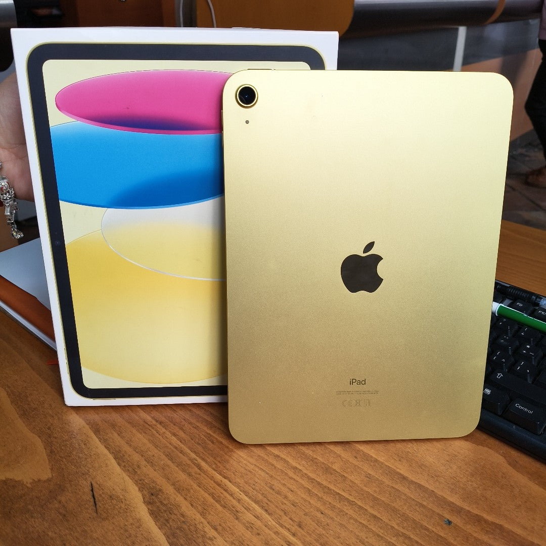 TABLETA APPLE IPAD 10 A2696 256 GB 4 GB RAM (SEMINUEVO)