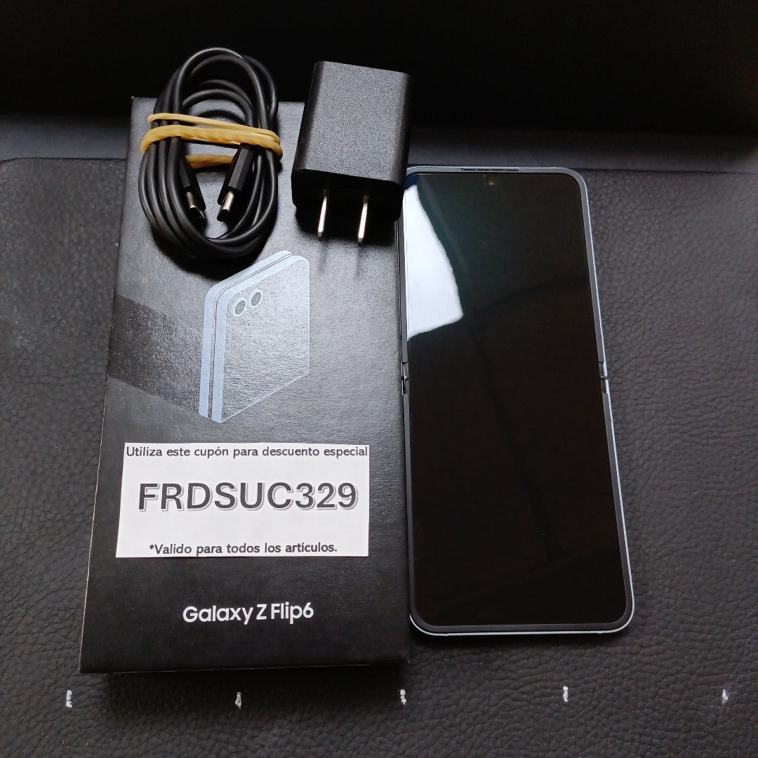 CELULAR SAMSUNG GALAXY Z FLIP6 SM-F741B (2024) 512 GB 12 GB RAM (SEMINUEVO)