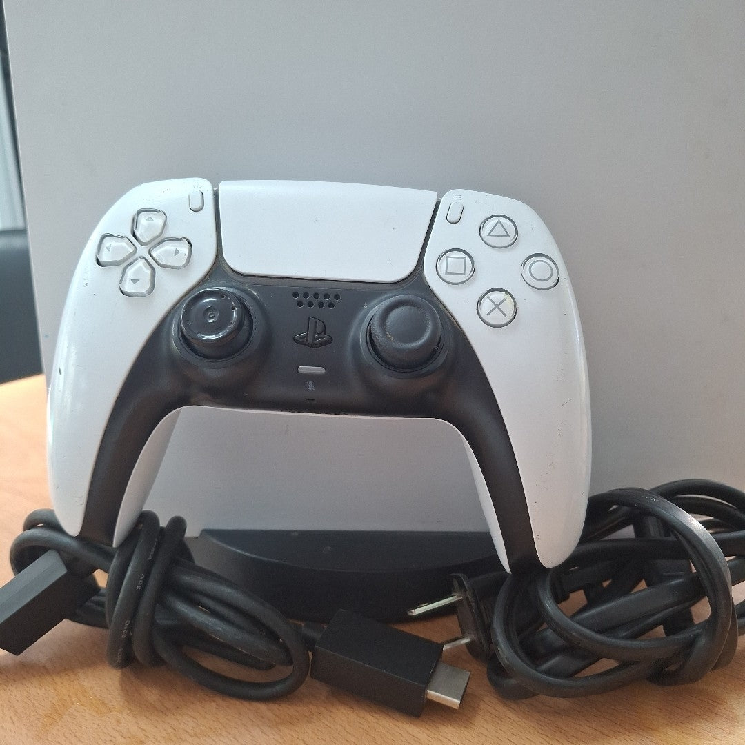 CONSOLA DE VIDEOJUEGO SONY PS5 DIGITAL 825 SSD (SEMINUEVO)