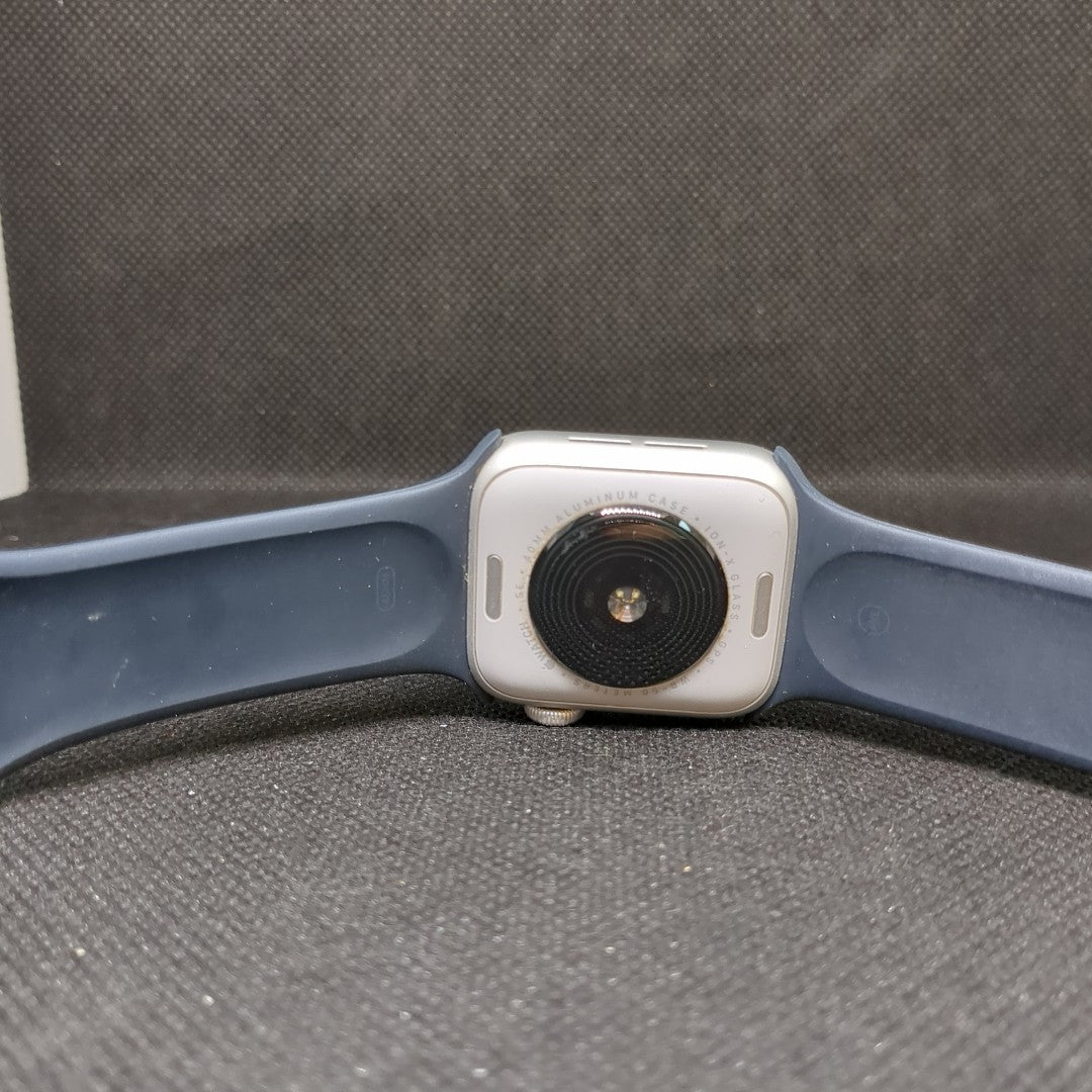 SMARTWATCH APPLE SE 2 ALUMINIO A2722 40 MM GPS (SEMINUEVO)